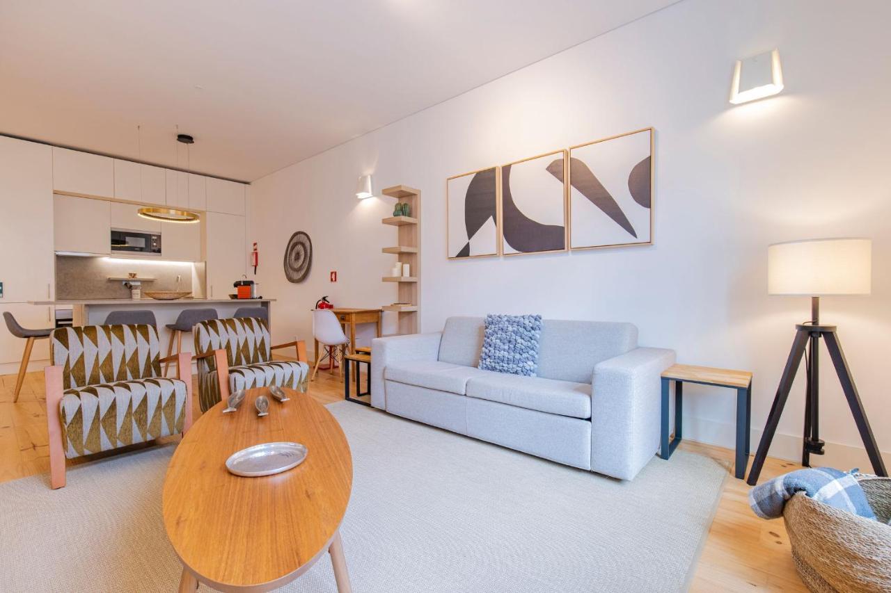 ליסבון Modern Rustic Flat In Santos By Lovelystay מראה חיצוני תמונה